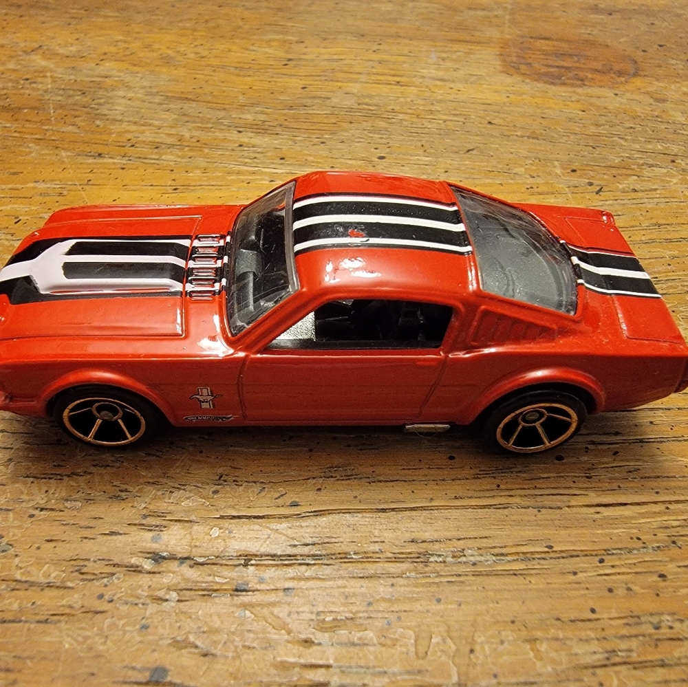 Hot Wheels 1965 Fastback Mustang Car